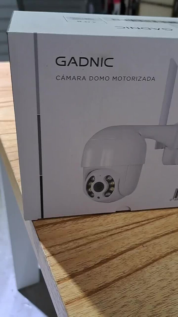 Cámara de Seguridad Wifi IP Gadnic DM200W FHD Motorizada 1080P Audio Bidireccional Conexión Inalámbrica