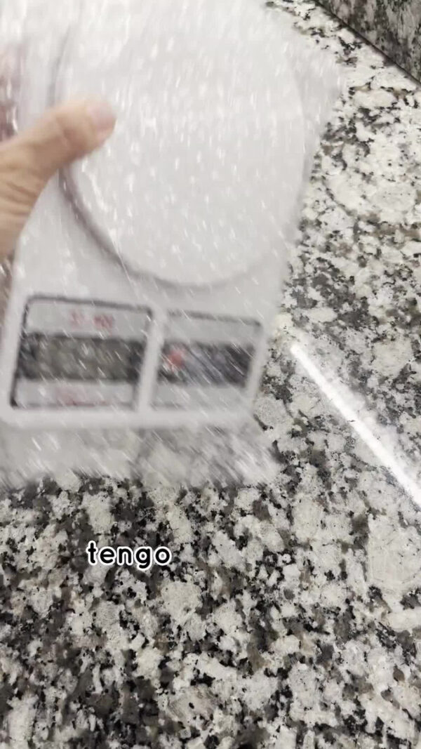 D_NQ_NP_946820-MLA53447084298_012023-F.jpg Balanza de cocina digital SQ Cozinha SF-400 pesa hasta 10kg Blanco